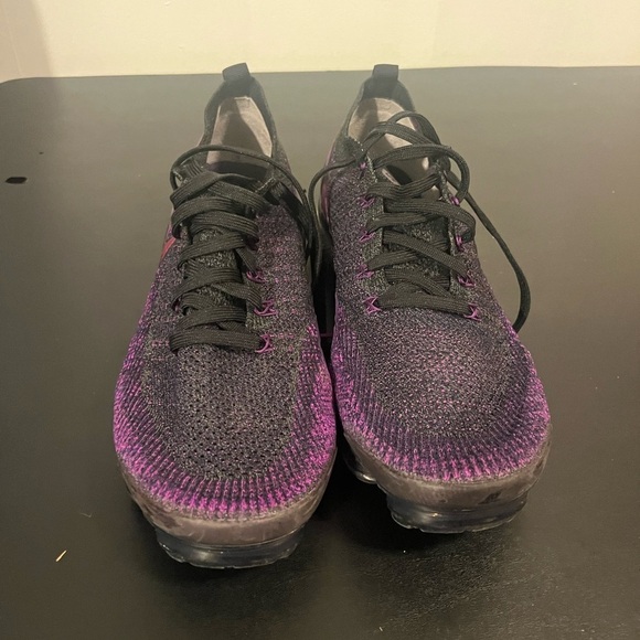Purple and Black Athletic Shoes Vapormax Flyknit - Picture 6 of 6